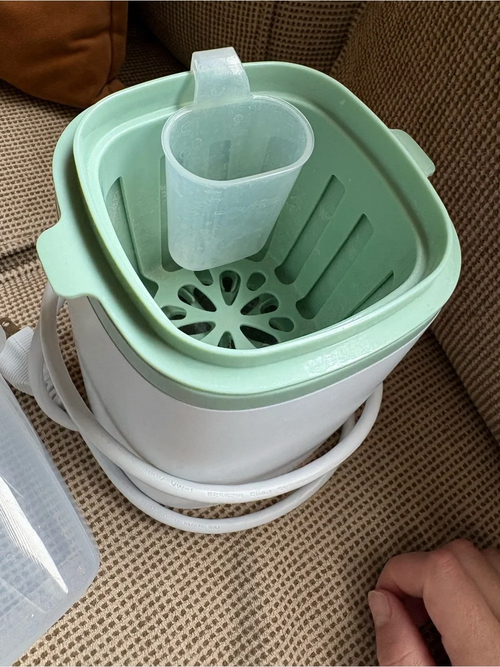 Momcozy Baby Bottle warmer- White with Mint Green